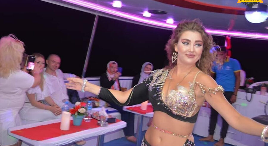 dinner cruise belly dancer